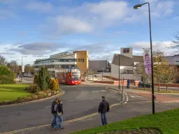Khuôn viên University of Warwick