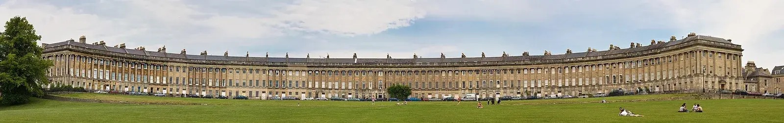 Quần thể Royal Crescent tại thành phố Bath