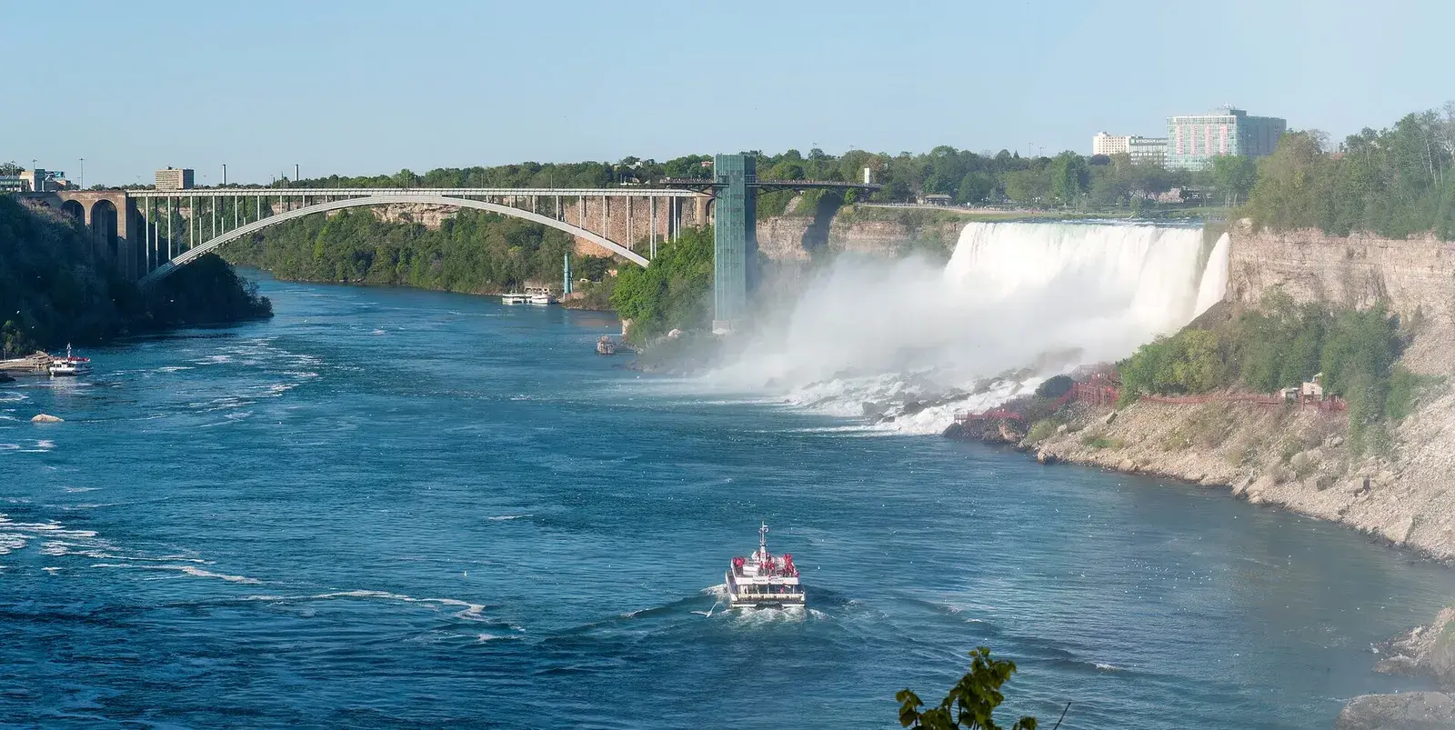 Thác Niagara hùng vĩ nơi biên giới Canada – Hoa Kỳ