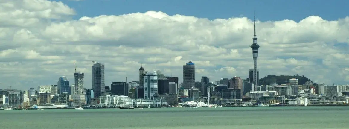 Đường chân trời thành phố Auckland – trung tâm lớn nhất New Zealand