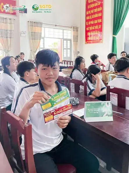 Buổi Chia Sẻ Thông Tin Du Học và Chăm Sóc Răng Miệng đến Các "Búp Măng Ngon" tại Trường THCS Tiệm Tôm (ảnh 4/39)