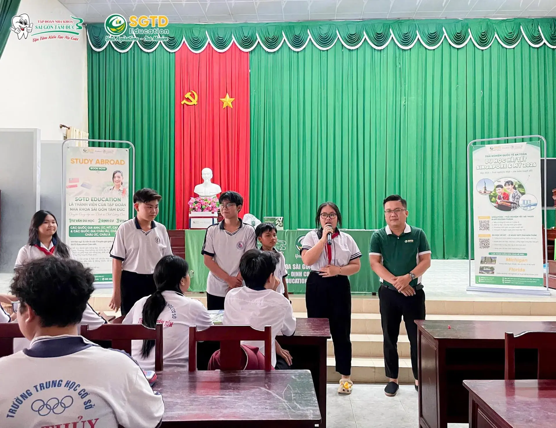 Buổi Chia Sẻ Thông Tin Du Học và Chăm Sóc Răng Miệng đến Các "Búp Măng Ngon" tại Trường THCS Tiệm Tôm (ảnh 23/39)