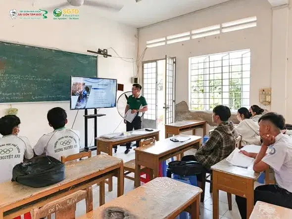 Buổi Tư Vấn Chuyên Sâu Lần 02 - SGTD Education Gặp Gỡ Học Sinh Trường THPT Sương Nguyệt Anh Xây Dựng Lộ Trình Du Học (ảnh 5/13)