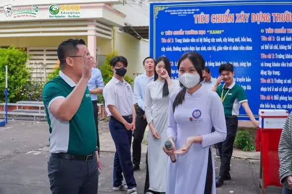 Định Hướng Tương Lai - Tư Vấn Hướng Nghiệp cùng SGTD Education tại Trường THPT Trần Văn Ơn (ảnh 2/30)