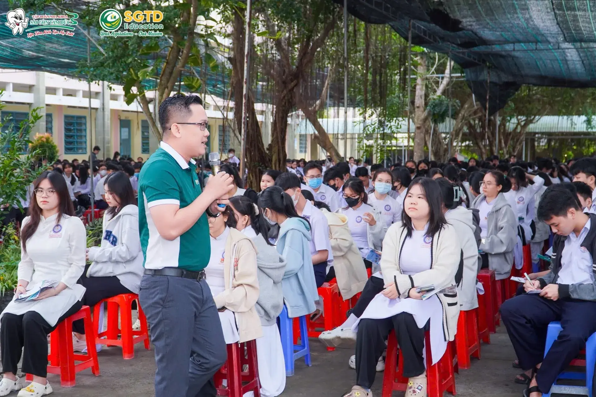 Định Hướng Tương Lai - Tư Vấn Hướng Nghiệp cùng SGTD Education tại Trường THPT Trần Văn Ơn (ảnh 7/30)