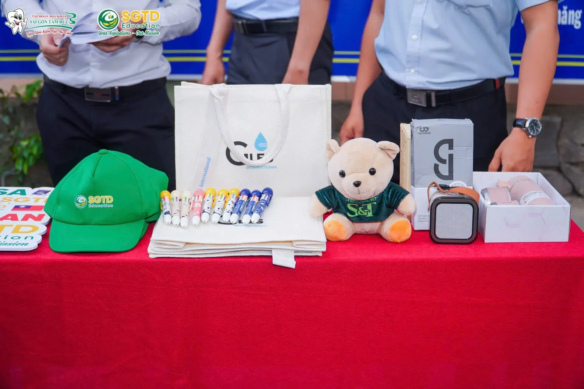 Định Hướng Tương Lai - Tư Vấn Hướng Nghiệp cùng SGTD Education tại Trường THPT Trần Văn Ơn (ảnh 25/30)