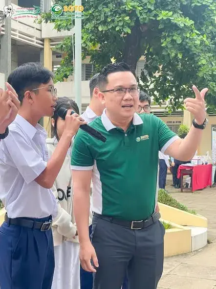 Đồng Hành cùng Giấc Mơ Quốc Tế - SGTD Education Có Mặt trong Buổi Hướng Nghiệp tại Trường THPT Nguyễn Đình Chiểu (ảnh 2/22)