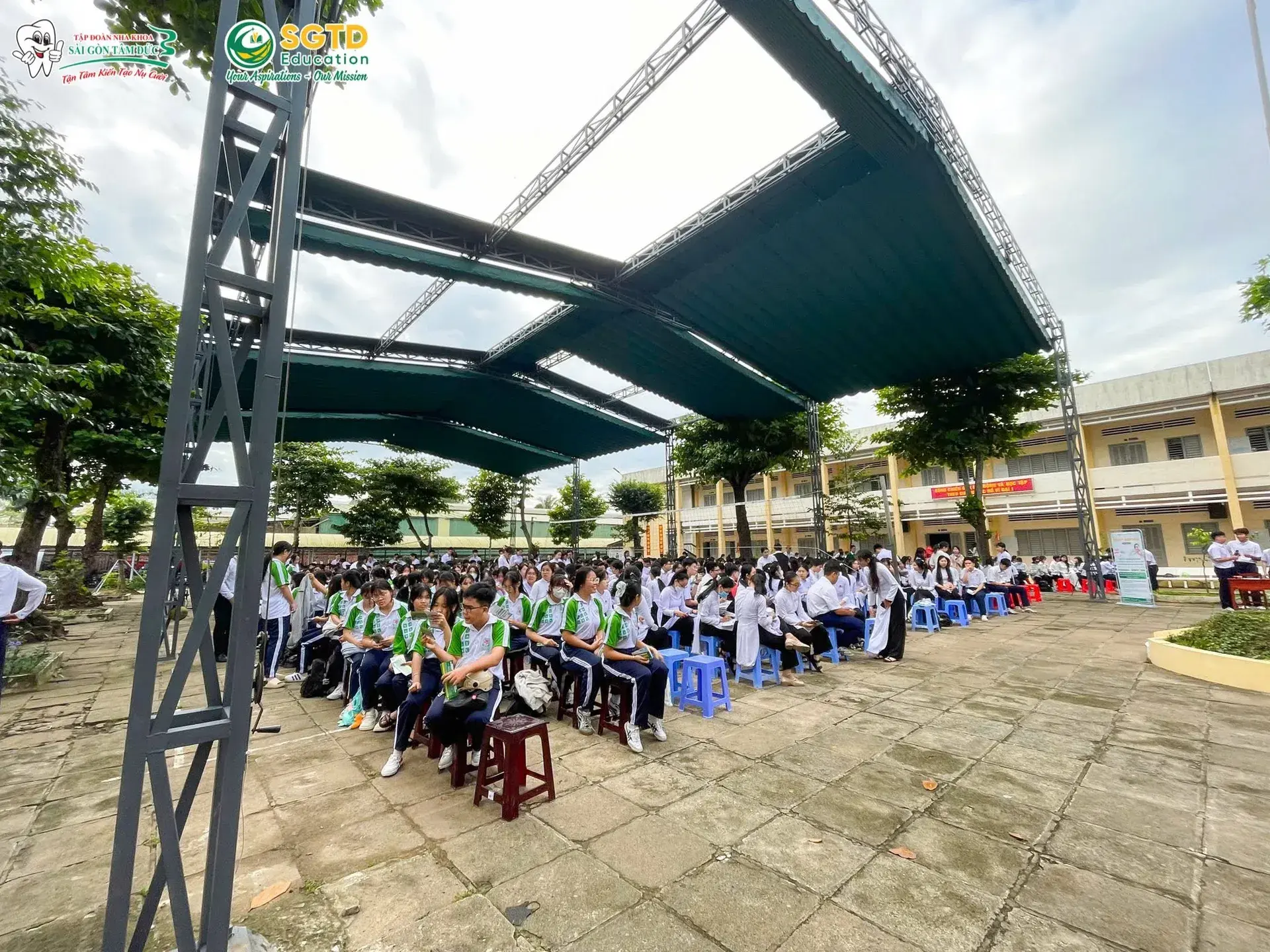 Đồng Hành cùng Giấc Mơ Quốc Tế - SGTD Education Có Mặt trong Buổi Hướng Nghiệp tại Trường THPT Nguyễn Đình Chiểu (ảnh 14/22)