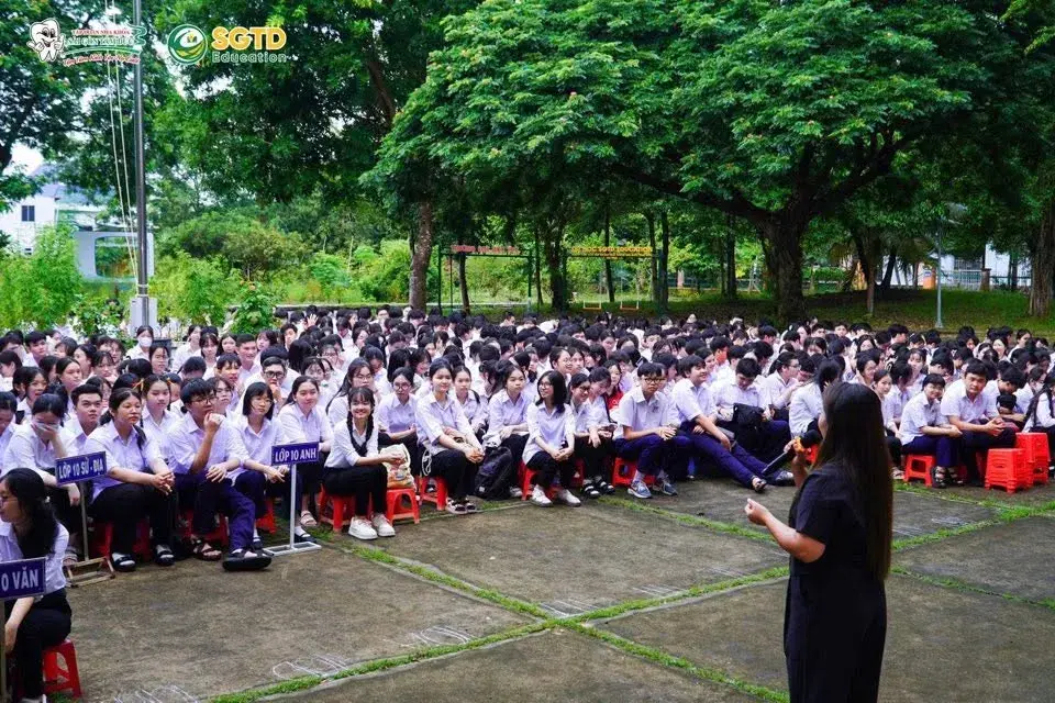 Gen Z Chuyên Bến Tre - Tựu Trường Rộn Rã, Bứt Phá cùng (ảnh 6/52)