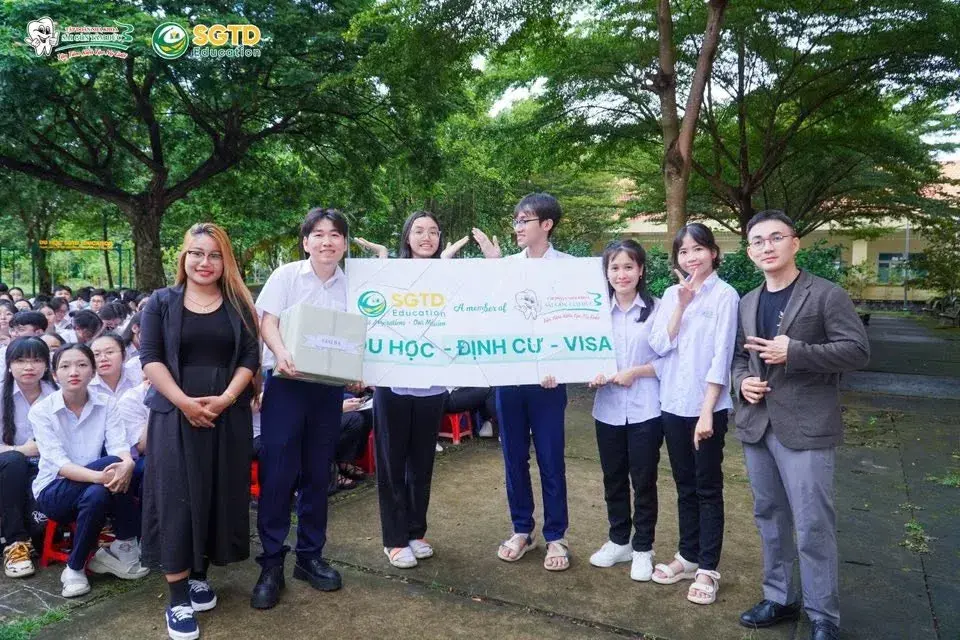 Gen Z Chuyên Bến Tre - Tựu Trường Rộn Rã, Bứt Phá cùng (ảnh 13/52)