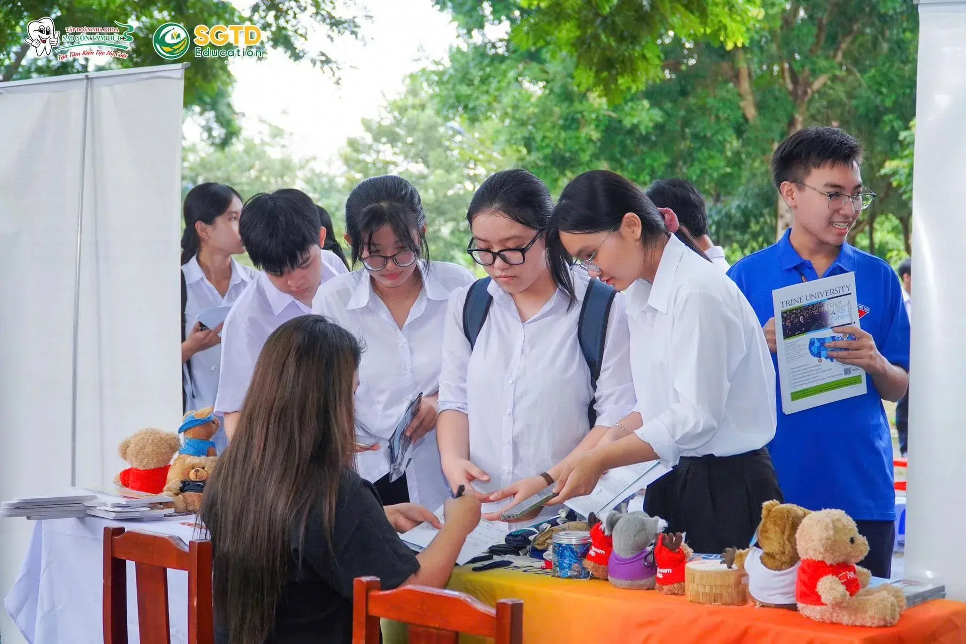 Gen Z Chuyên Bến Tre - Tựu Trường Rộn Rã, Bứt Phá cùng (ảnh 20/52)