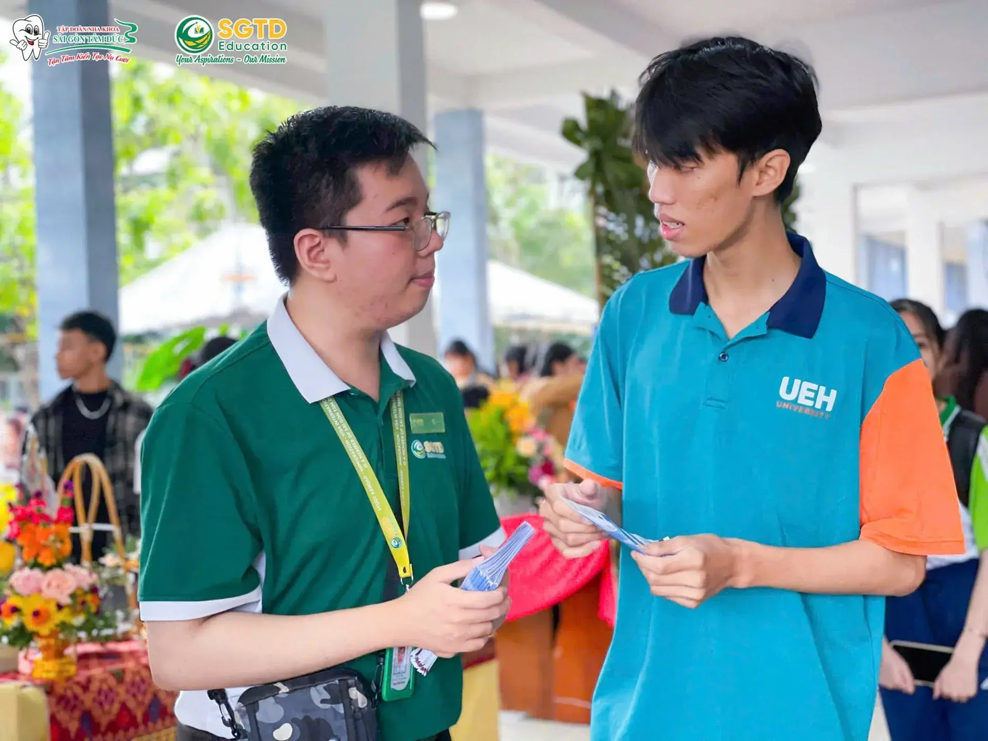 Nhà Tài Trợ Kim Cương Đồng Hành cùng Chương Trình “Nam Bộ Say Hi” Công Ty Tư Vấn Du Học Định Cư Visa Quốc Tế SGTD Education & Tập Đoàn Nha Khoa Sài… (ảnh 20/44)