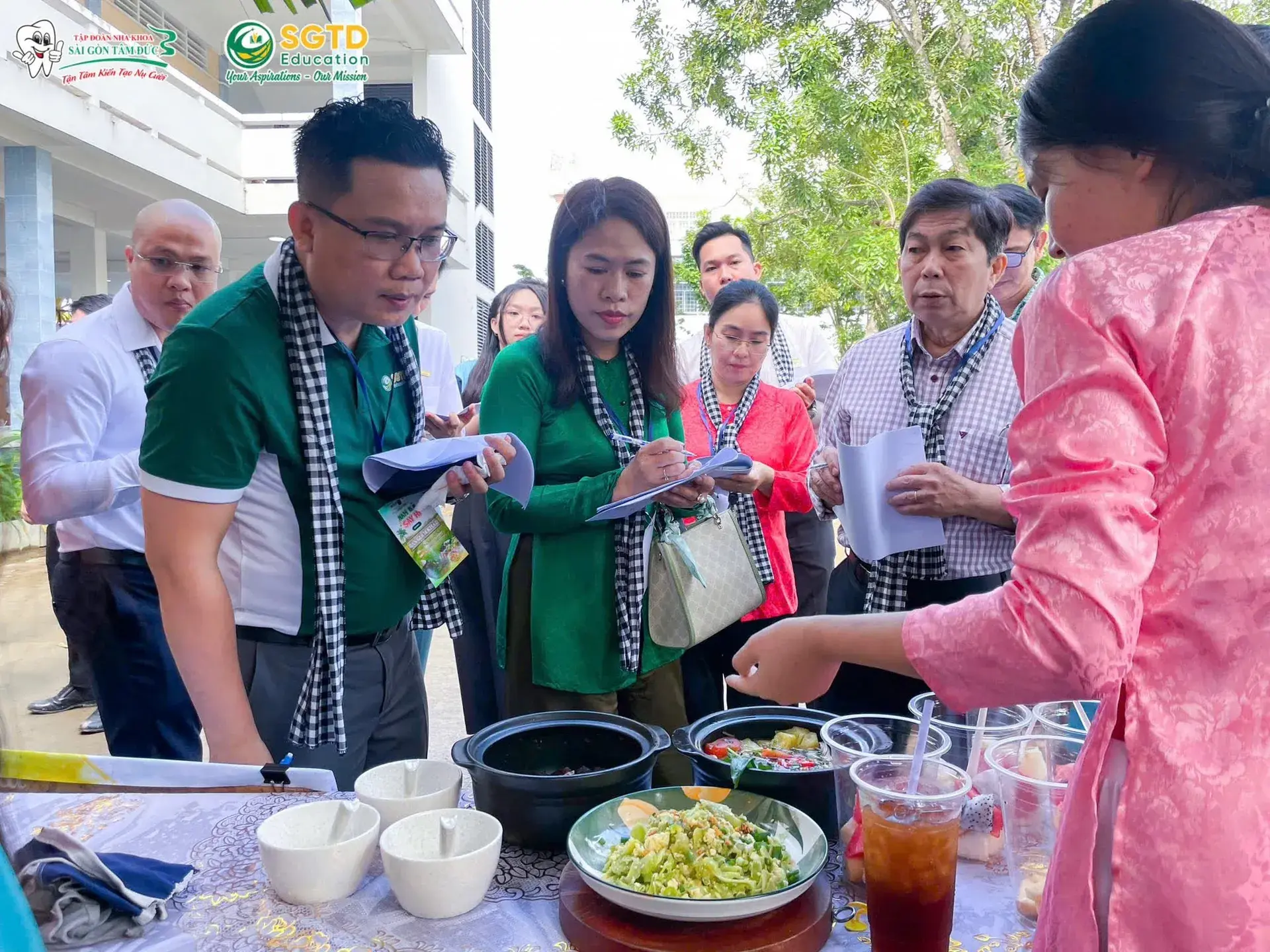 Nhà Tài Trợ Kim Cương Đồng Hành cùng Chương Trình “Nam Bộ Say Hi” Công Ty Tư Vấn Du Học Định Cư Visa Quốc Tế SGTD Education & Tập Đoàn Nha Khoa Sài… (ảnh 30/44)
