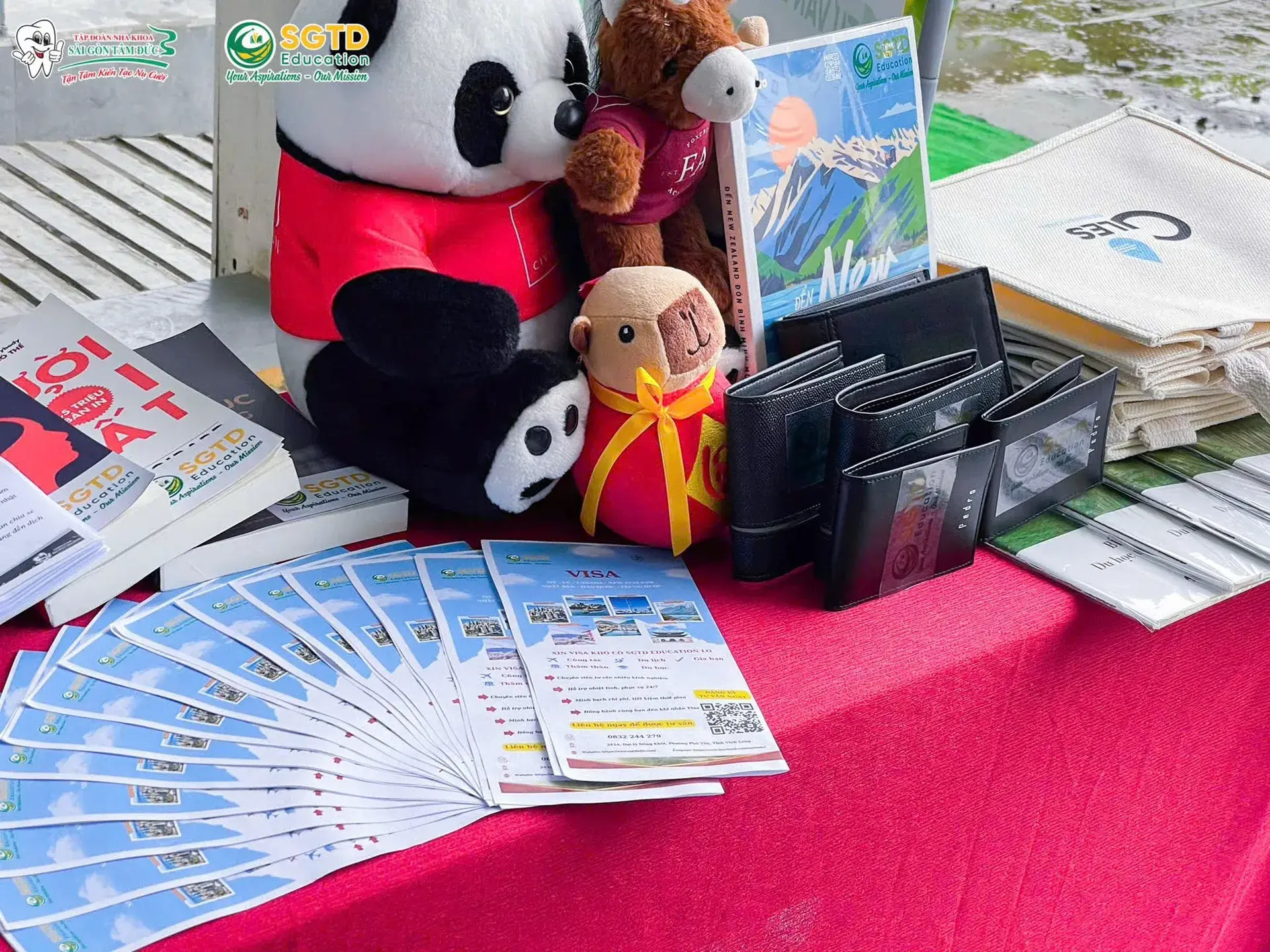 Nhà Tài Trợ Kim Cương Đồng Hành cùng Chương Trình “Nam Bộ Say Hi” Công Ty Tư Vấn Du Học Định Cư Visa Quốc Tế SGTD Education & Tập Đoàn Nha Khoa Sài… (ảnh 35/44)