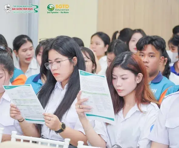 SGTD Education Định Hướng Nghề Nghiệp Quốc Tế & Khởi Nghiệp Toàn Cầu cùng "Sinh Viên 5 Tốt" Tỉnh Vĩnh Long (ảnh 4/12)