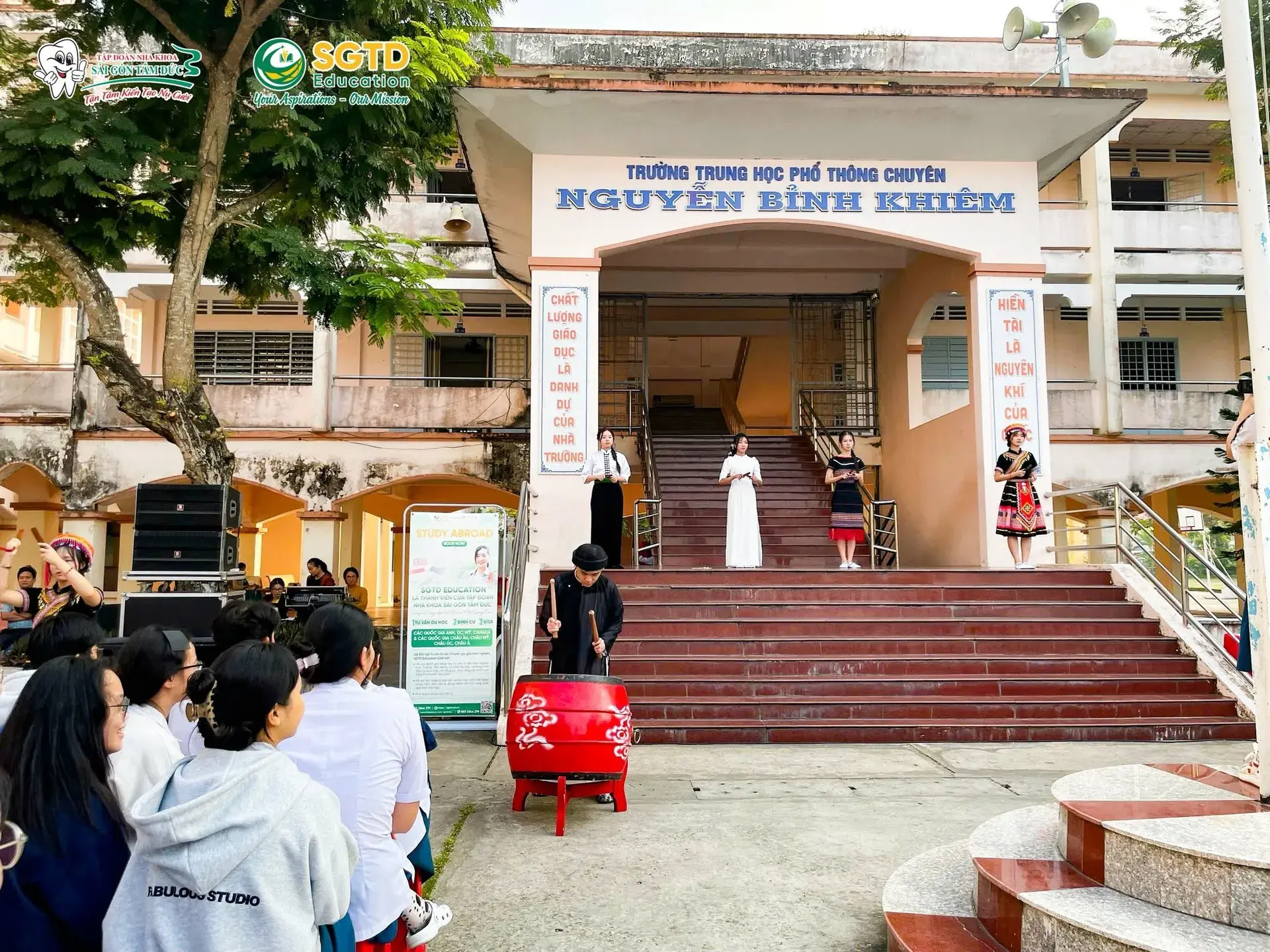 SGTD Education Đồng Hành cùng Học Sinh Trường THPT Chuyên Nguyễn Bỉnh Khiêm trong Định Hướng Du Học Năm 2026 (ảnh 20/22)