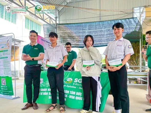 SGTD Education Đồng Hành cùng Học Sinh Trường THPT Sương Nguyệt Anh trong Định Hướng Du Học Năm 2026 (ảnh 4/15)