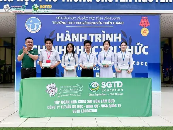 SGTD Education Đồng Hành cùng Phụ Huynh/Học Sinh THPT Chuyên Nguyễn Thiện Thành