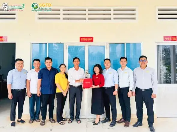 SGTD Education Gặp Gỡ Chính Quyền Xã Ba Tri & An Hiệp, (ảnh 5/6)