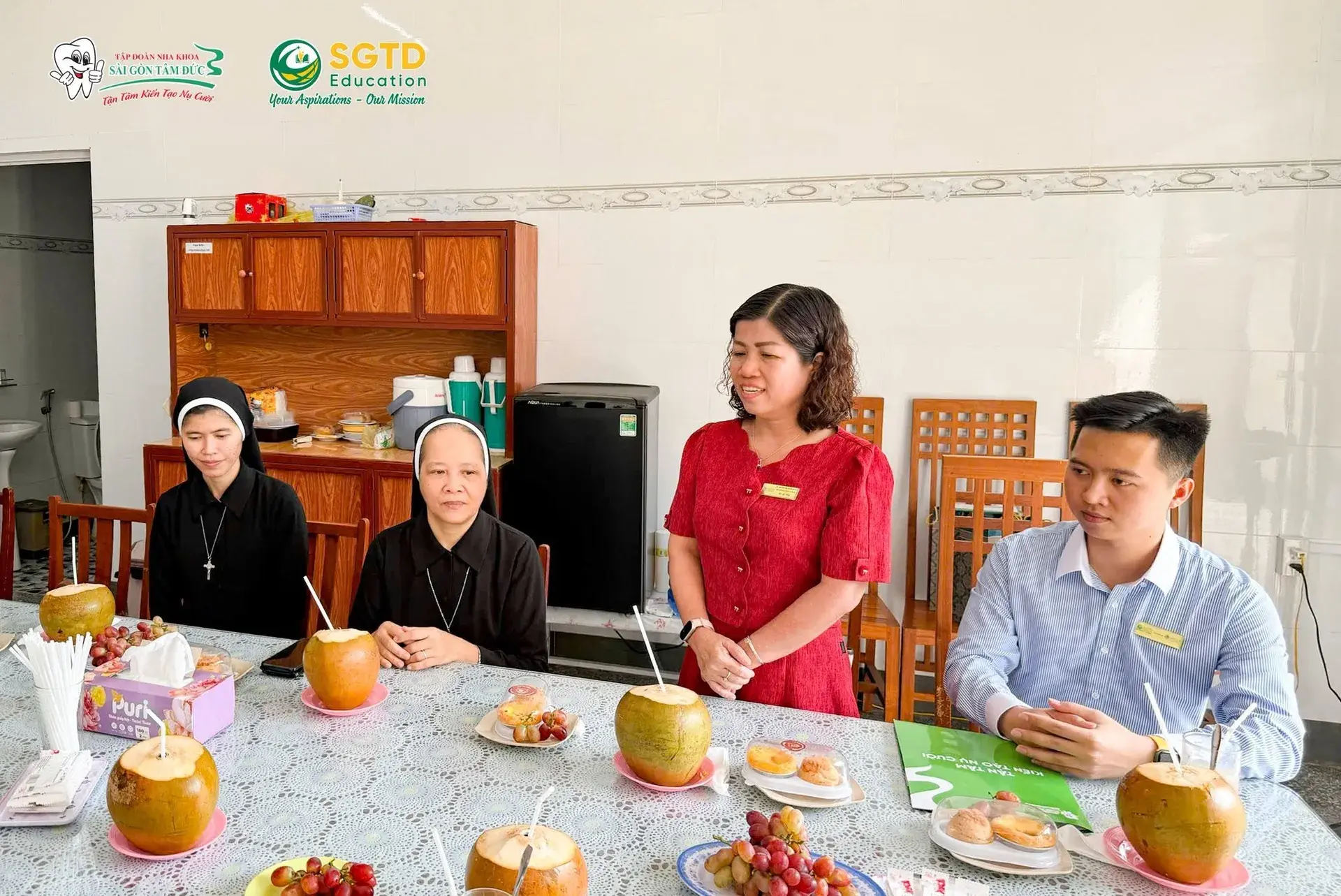 SGTD Education – Lan Tỏa Niềm Vui Giáng Sinh, Gửi Trao Giá Trị Tri Thức đến Các Họ Đạo (ảnh 15/15)