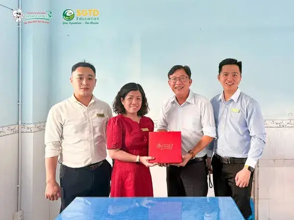 SGTD Education Tiếp Tục Kết Nối và Lan Toả Thông Tin Du Học đến Chính Quyền Địa Phương Các Xã Mỏ Cày, Bình Thành và Xã An Định (ảnh 3/3)
