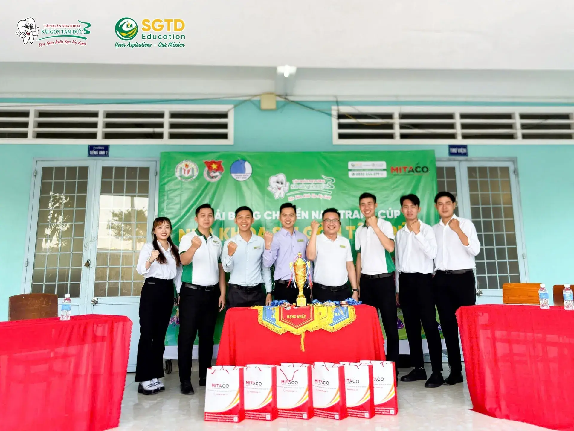 Tập Đoàn Nha Khoa Sài Gòn Tâm Đức cùng SGTD Education Tự Hào Đồng Hành cùng Giải Bóng Chuyền Nam THPT Tranh Cúp: Nha Khoa Sài Gòn Tâm Đức Lần III… (ảnh 7/25)