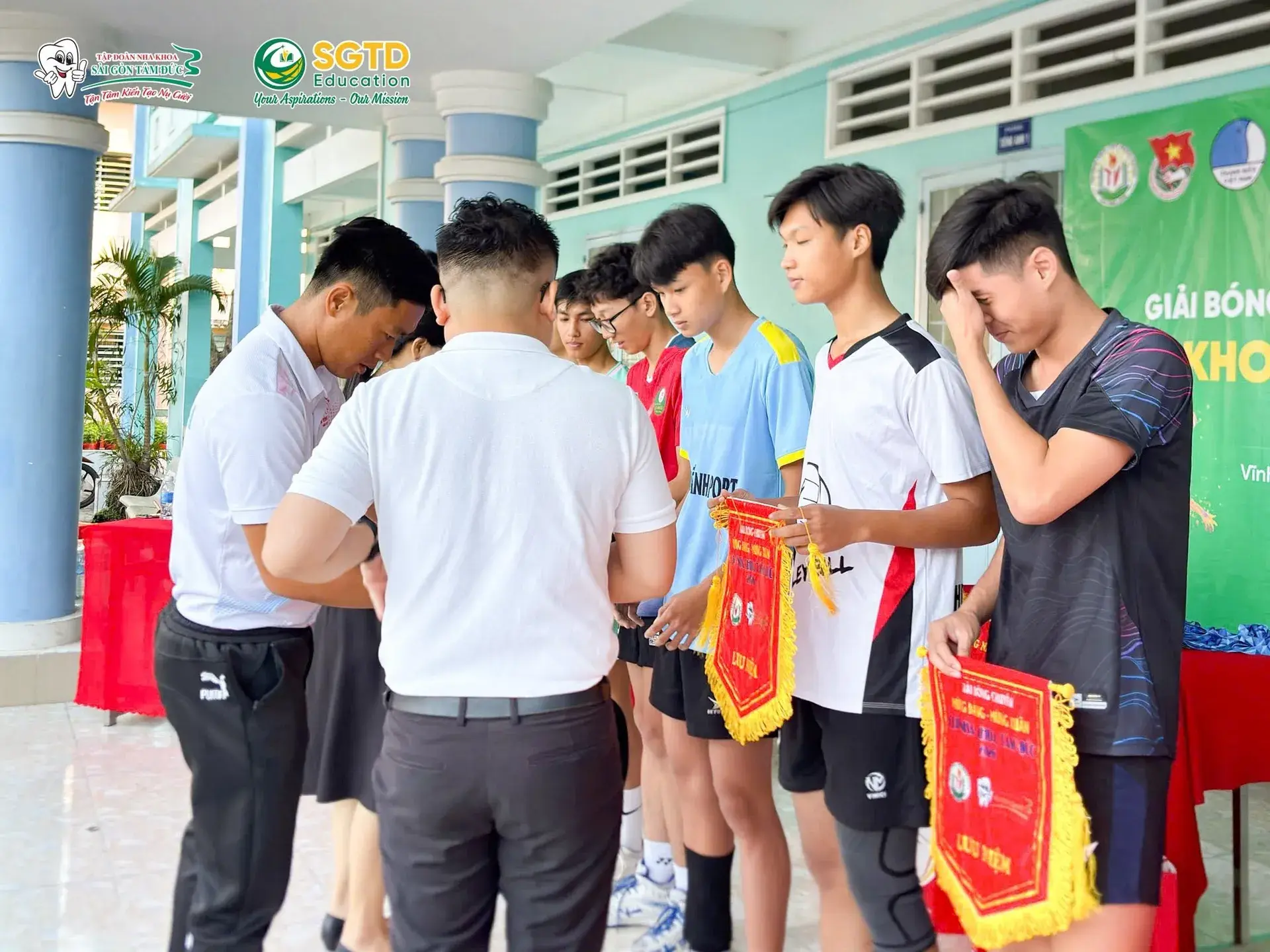 Tập Đoàn Nha Khoa Sài Gòn Tâm Đức cùng SGTD Education Tự Hào Đồng Hành cùng Giải Bóng Chuyền Nam THPT Tranh Cúp: Nha Khoa Sài Gòn Tâm Đức Lần III… (ảnh 11/25)