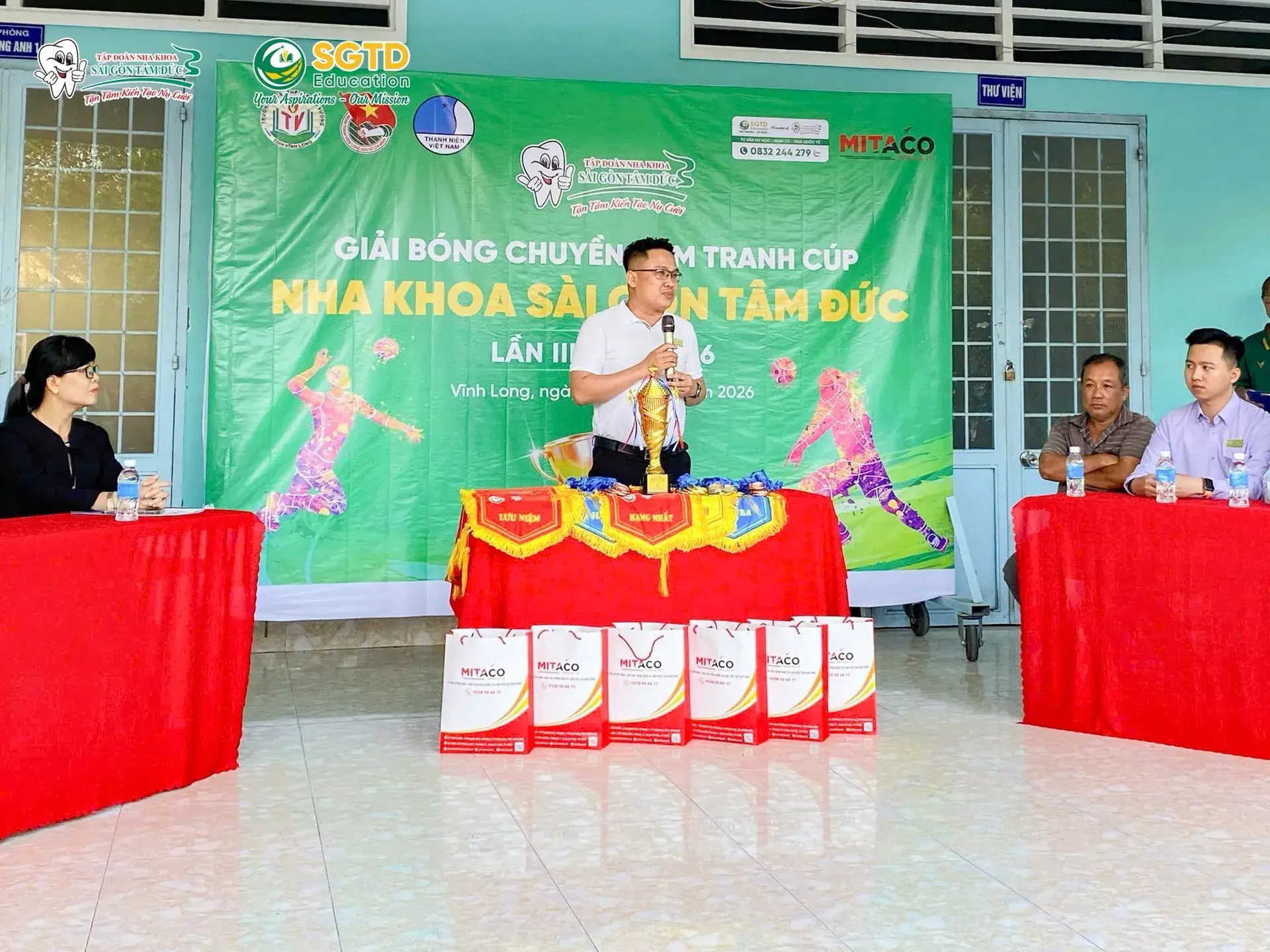 Tập Đoàn Nha Khoa Sài Gòn Tâm Đức cùng SGTD Education Tự Hào Đồng Hành cùng Giải Bóng Chuyền Nam THPT Tranh Cúp: Nha Khoa Sài Gòn Tâm Đức Lần III… (ảnh 14/25)