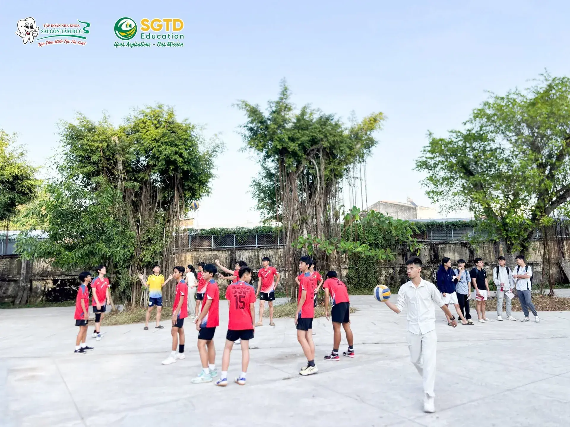 Tập Đoàn Nha Khoa Sài Gòn Tâm Đức cùng SGTD Education Tự Hào Đồng Hành cùng Giải Bóng Chuyền Nam THPT Tranh Cúp: Nha Khoa Sài Gòn Tâm Đức Lần III… (ảnh 20/25)