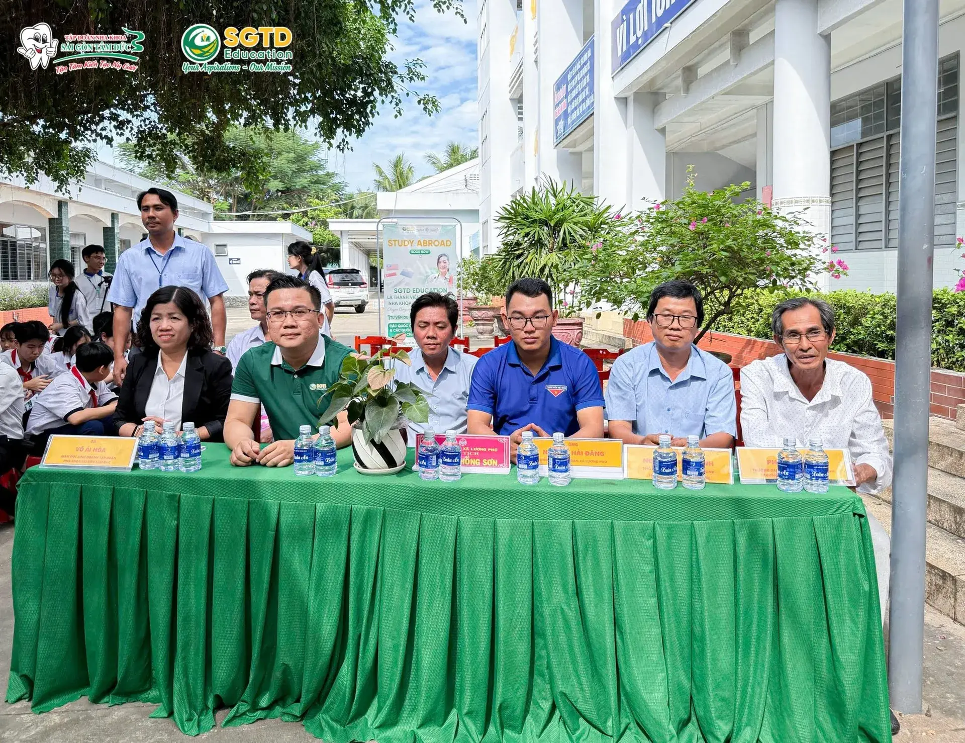 Tập Đoàn Nha Khoa Sài Gòn Tâm Đức & SGTD Education Đồng Hành cùng Dự Án Thiện Nguyện "cùng Em" tại Trường THCS Phạm Viết Chánh (ảnh 6/13)