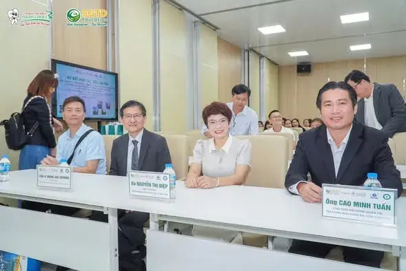 Thành Công Rực Rỡ: Ký Kết Hợp Tác Độc Quyền Giữa SGTD Education và Trường Đại Học Khoa Học Kỹ Thuật Thụ Đức – Đài Loan & Hội Thảo Du Học Đài Loan 2025 (ảnh 2/51)