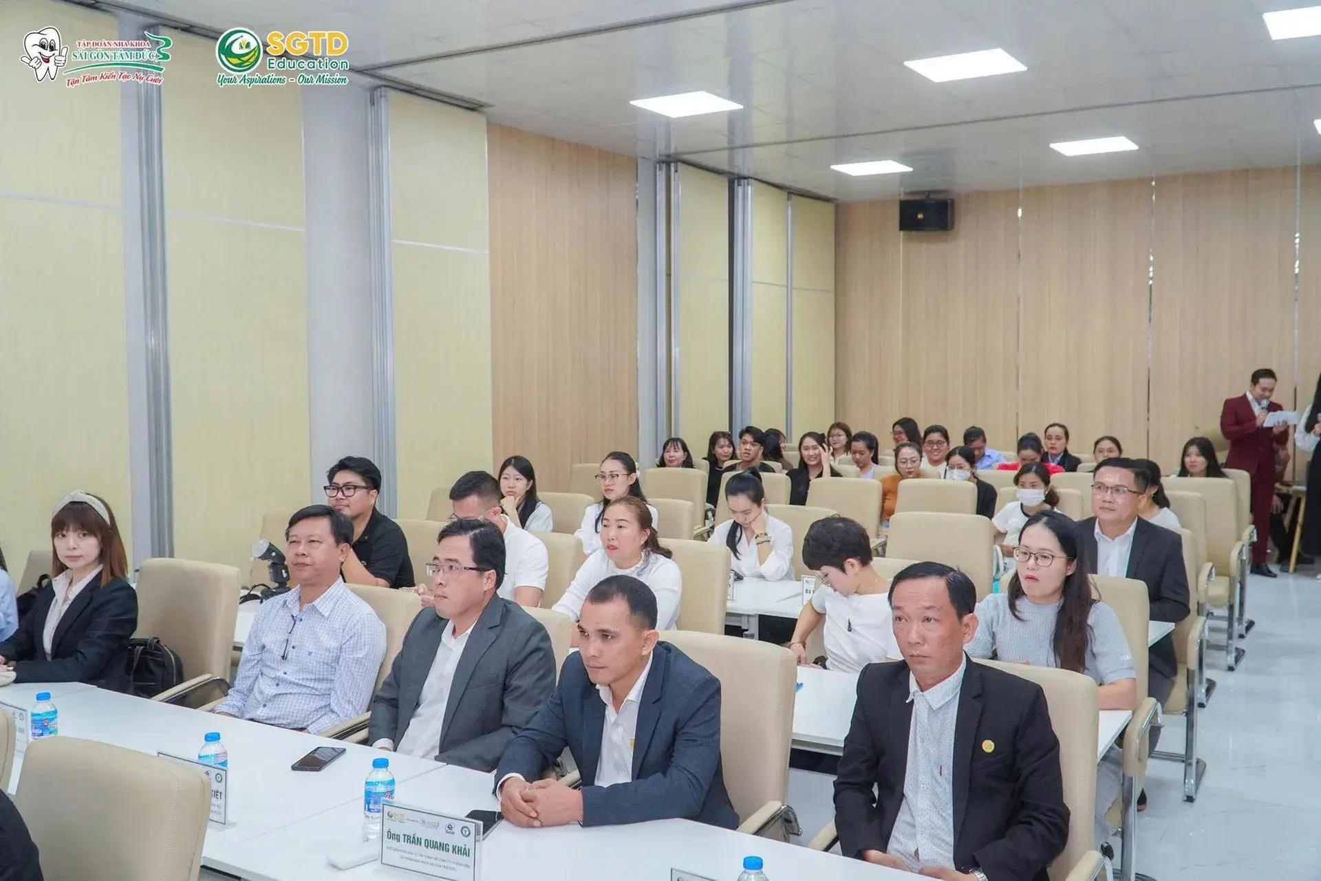 Thành Công Rực Rỡ: Ký Kết Hợp Tác Độc Quyền Giữa SGTD Education và Trường Đại Học Khoa Học Kỹ Thuật Thụ Đức – Đài Loan & Hội Thảo Du Học Đài Loan 2025 (ảnh 18/51)
