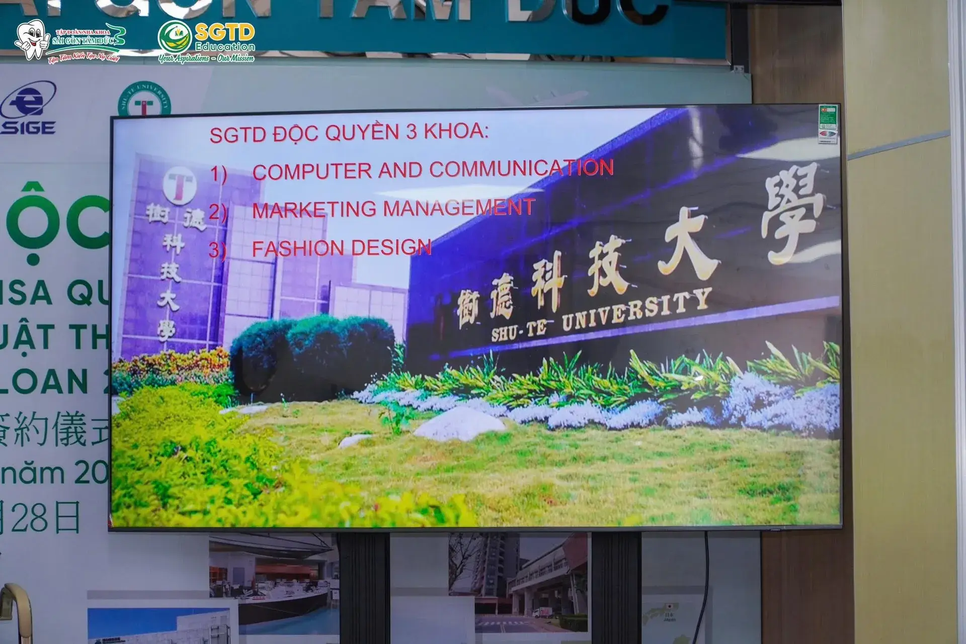 Thành Công Rực Rỡ: Ký Kết Hợp Tác Độc Quyền Giữa SGTD Education và Trường Đại Học Khoa Học Kỹ Thuật Thụ Đức – Đài Loan & Hội Thảo Du Học Đài Loan 2025 (ảnh 33/51)