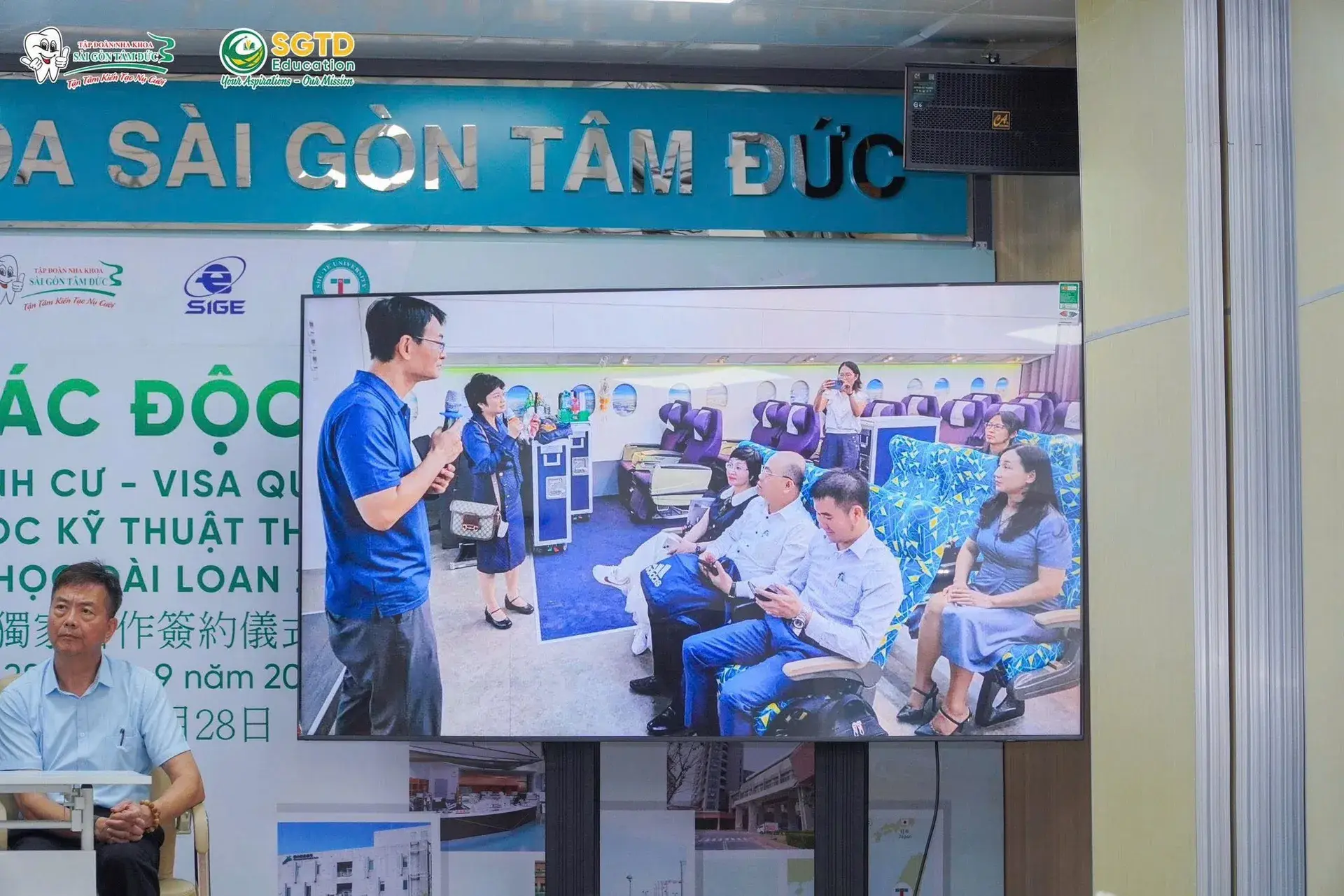 Thành Công Rực Rỡ: Ký Kết Hợp Tác Độc Quyền Giữa SGTD Education và Trường Đại Học Khoa Học Kỹ Thuật Thụ Đức – Đài Loan & Hội Thảo Du Học Đài Loan 2025 (ảnh 38/51)
