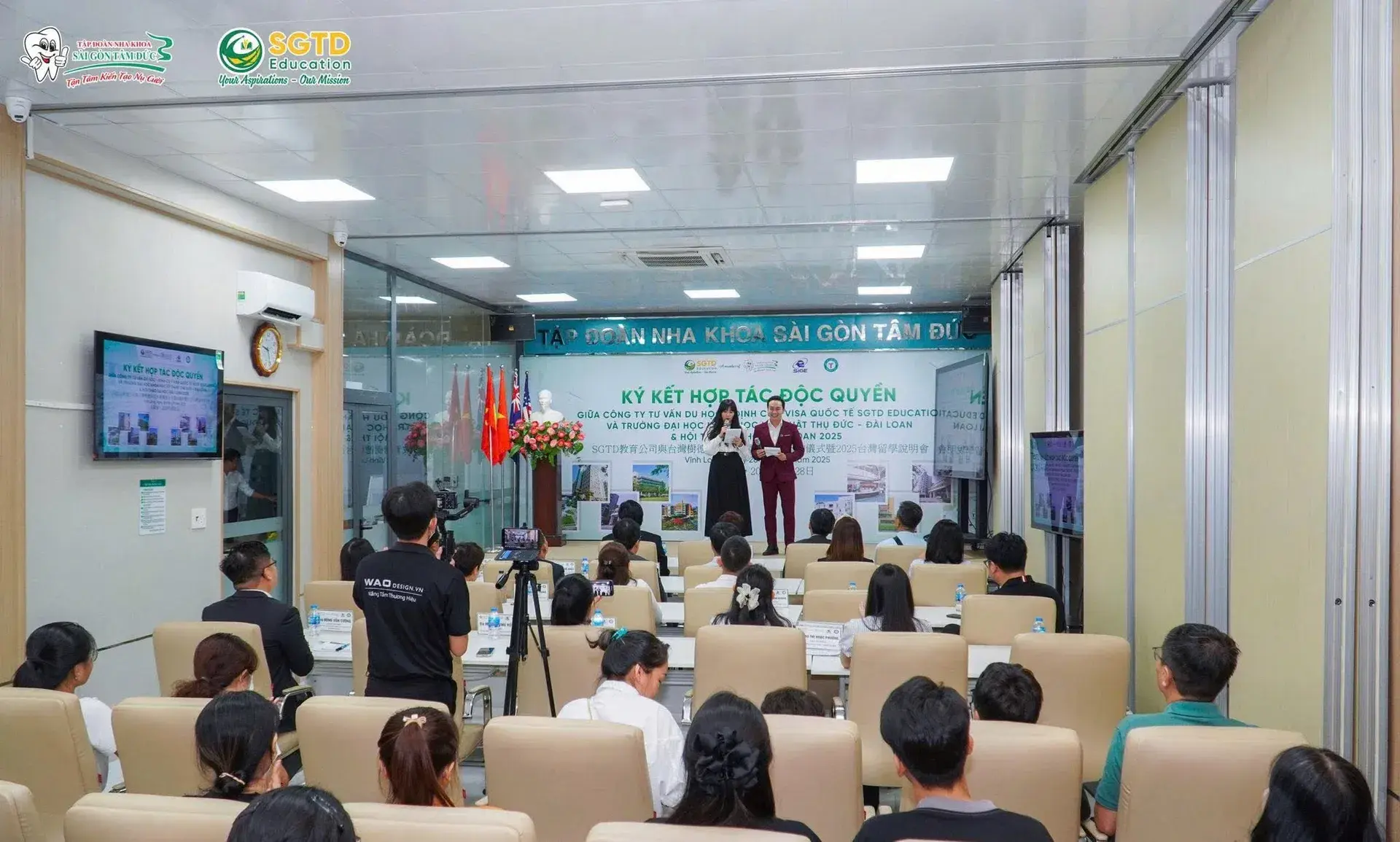 Thành Công Rực Rỡ: Ký Kết Hợp Tác Độc Quyền Giữa SGTD Education và Trường Đại Học Khoa Học Kỹ Thuật Thụ Đức – Đài Loan & Hội Thảo Du Học Đài Loan 2025 (ảnh 39/51)