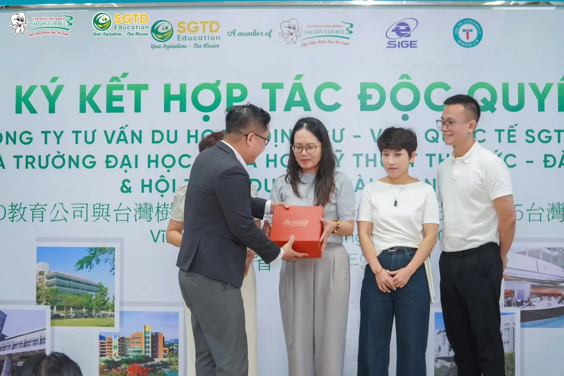 Thành Công Rực Rỡ: Ký Kết Hợp Tác Độc Quyền Giữa SGTD Education và Trường Đại Học Khoa Học Kỹ Thuật Thụ Đức – Đài Loan & Hội Thảo Du Học Đài Loan 2025 (ảnh 51/51)