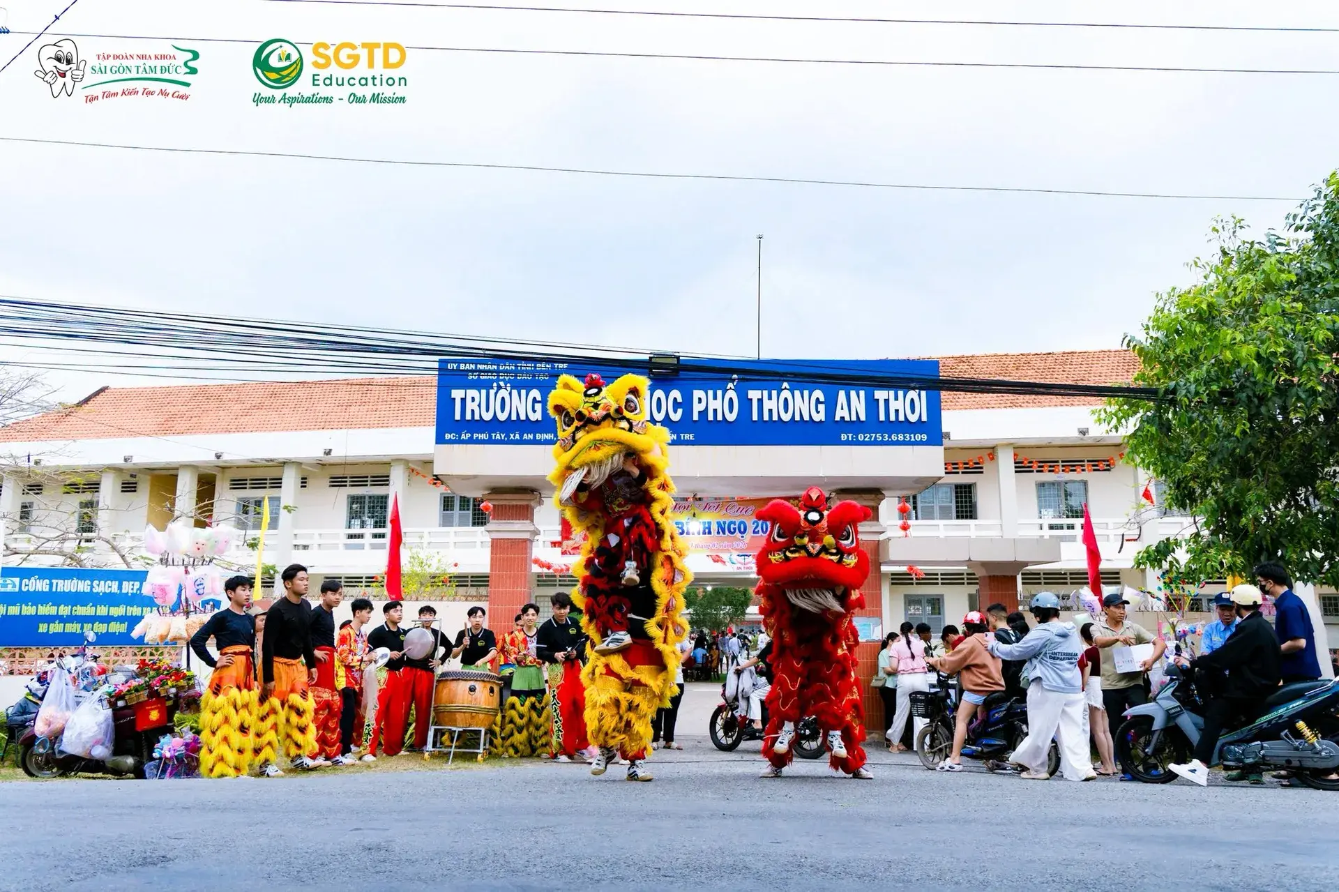 Học sinh THPT An Thới nhận giải thưởng từ SGTD Education tại Gala Xuân Bính Ngọ 2026