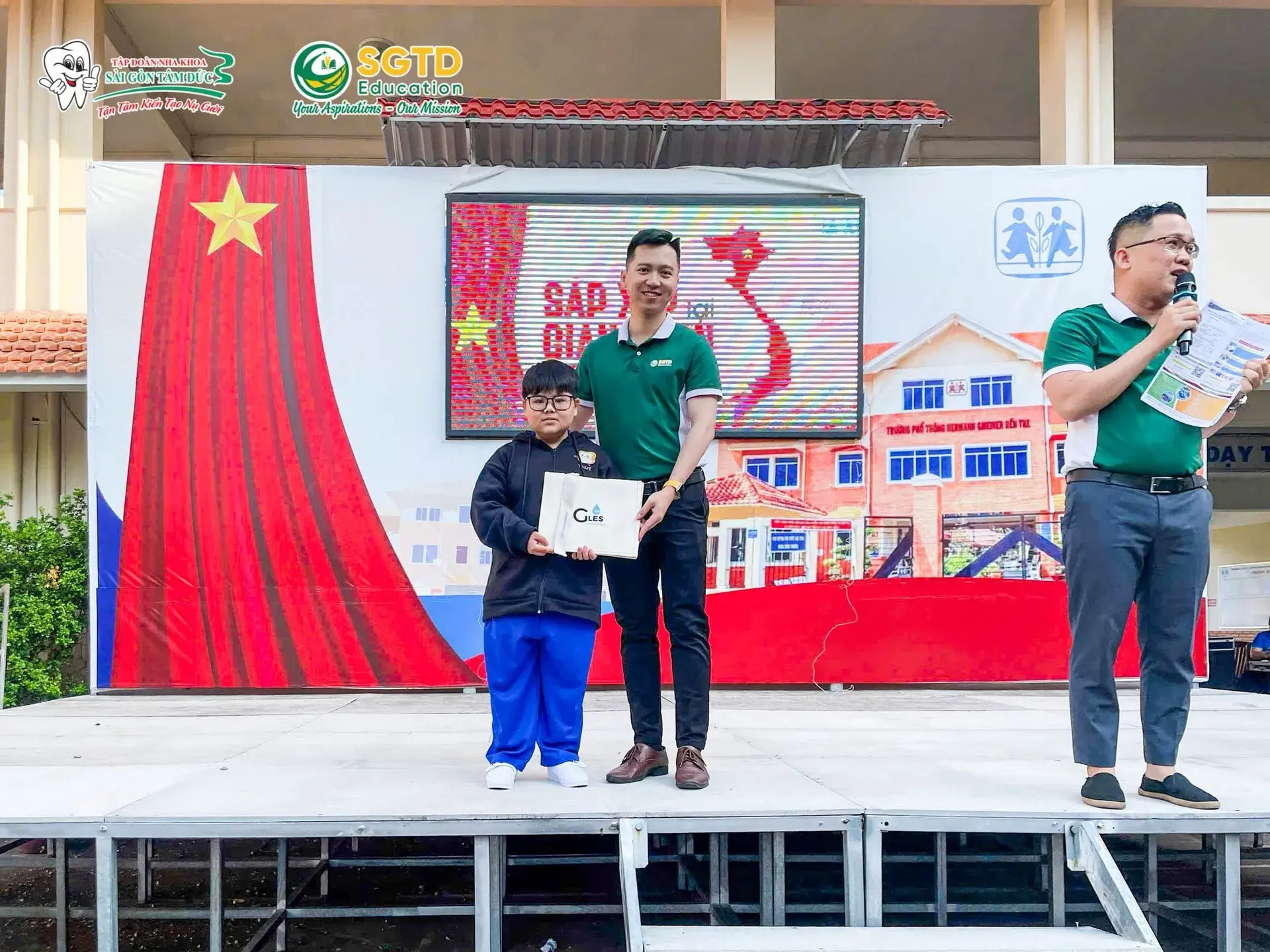 Thứ 2 Là Ngày Đầu Tuần - SGTD Education Mang đến Điều Bất Ngờ Gì cho Học Sinh Trường Phổ Thông Hermann Gmeiner! (ảnh 10/21)