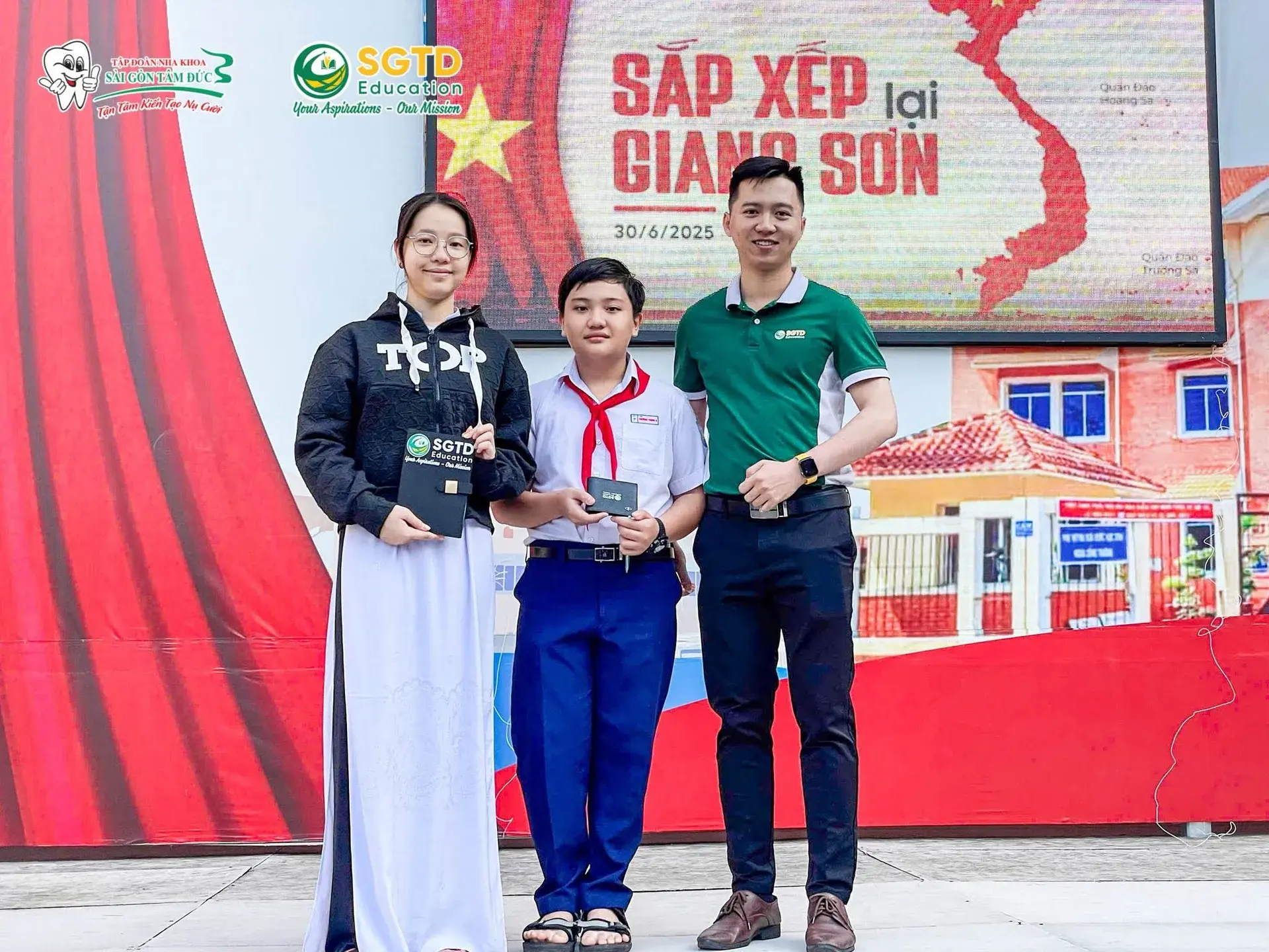 Thứ 2 Là Ngày Đầu Tuần - SGTD Education Mang đến Điều Bất Ngờ Gì cho Học Sinh Trường Phổ Thông Hermann Gmeiner! (ảnh 13/21)