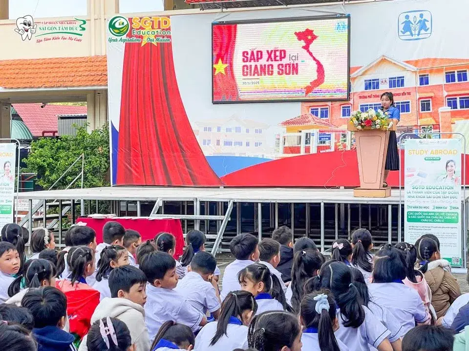 Thứ 2 Là Ngày Đầu Tuần - SGTD Education Mang đến Điều Bất Ngờ Gì cho Học Sinh Trường Phổ Thông Hermann Gmeiner! (ảnh 21/21)