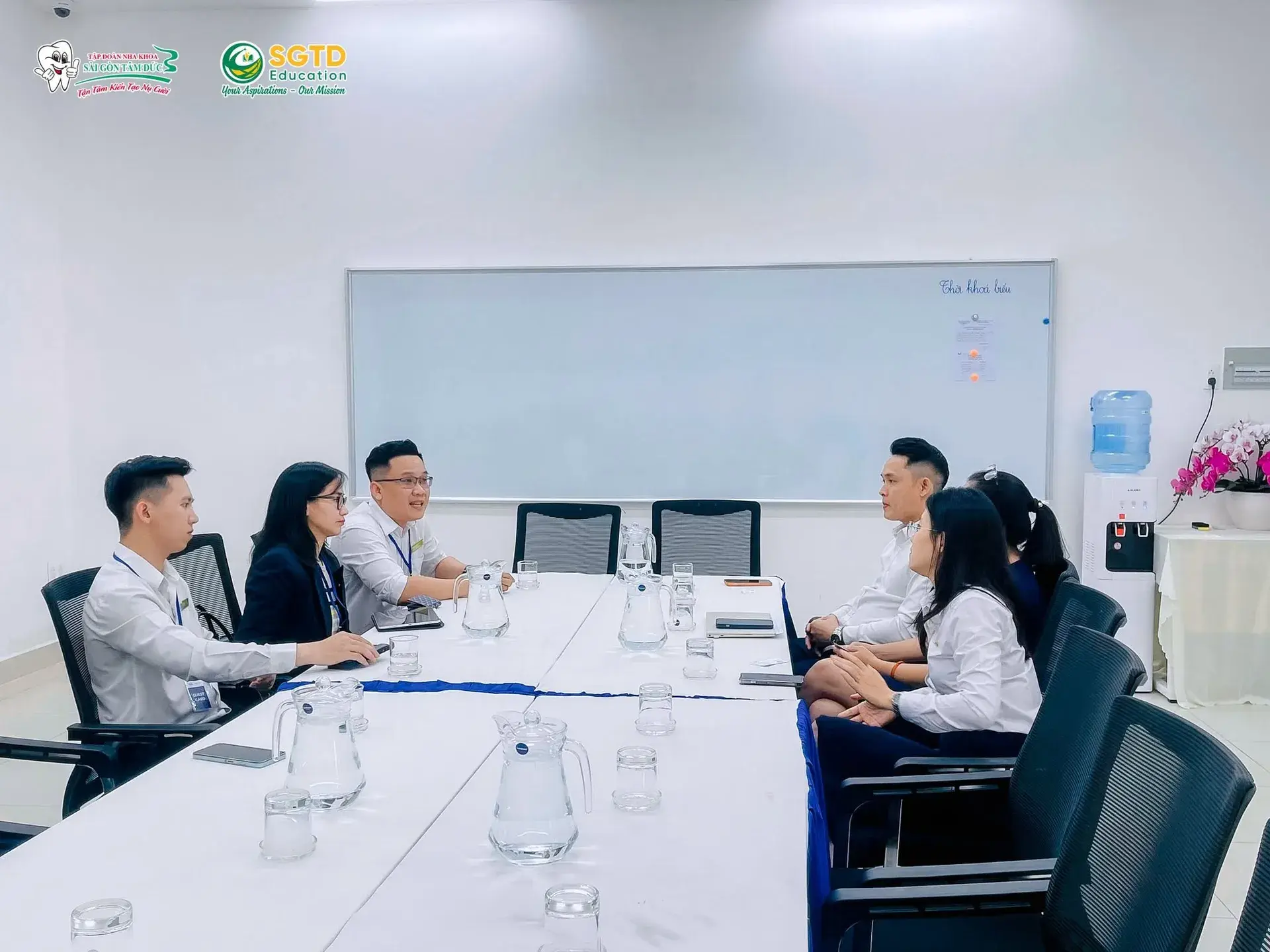 Tiếp Đón Đại Diện Trường AAC tại Singapore đến Thăm và Làm Việc cùng SGTD Education - Mở Ra Cơ Hội Quốc Tế cho Học Sinh Tỉnh Vĩnh Long (ảnh 6/22)