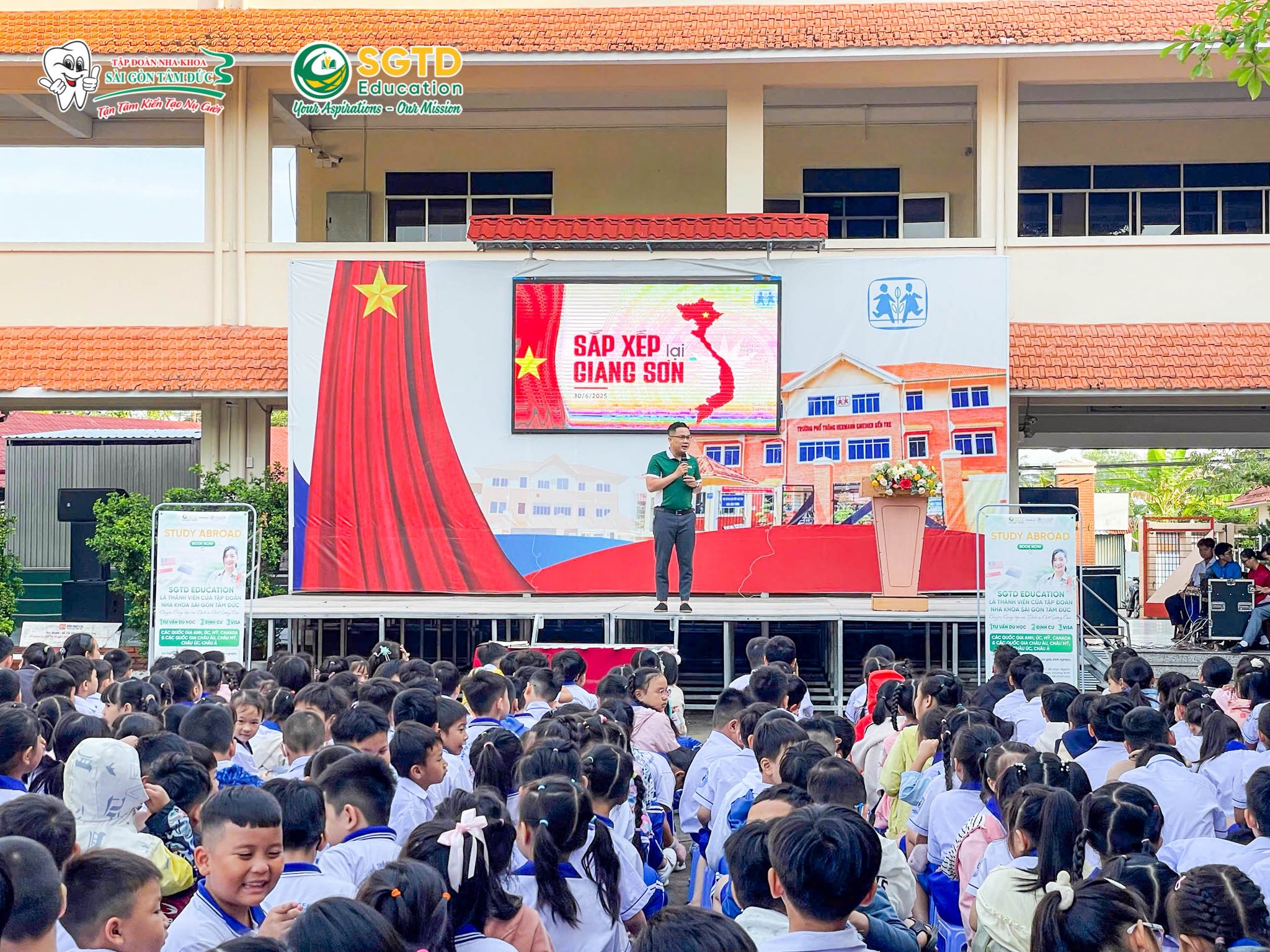 Định hướng Du học tại Phổ Thông Hermann Gmeiner